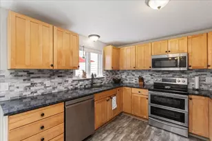 120 Newton Rd, Plaistow, NH 03865 - Photo 9