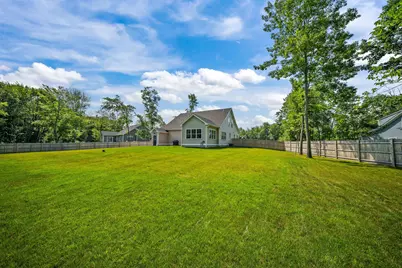 71 Signature Drive, Barrington, NH 03825 - Photo 3