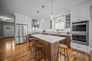71 Signature Dr, Barrington, NH 03825 - Photo 5
