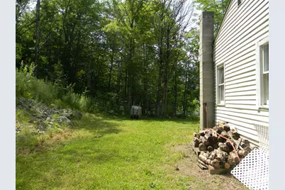 14 Winter Street, Northumberland, NH 03582 - Photo 9