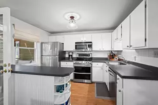 8 Pine Grove Rd, Exeter, NH 03833 - Photo 7
