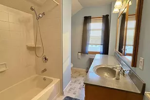 260 Pleasant St, Claremont, NH 03743 - Photo 25