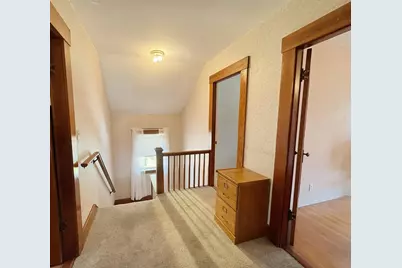 260 Pleasant Street, Claremont, NH 03743 - Photo 19