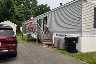 4 Mobile Dr Dr, Hudson, NH 03051 - Photo 1