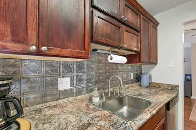 144 Eastern Avenue #101, Manchester, NH 03104 - Photo 5
