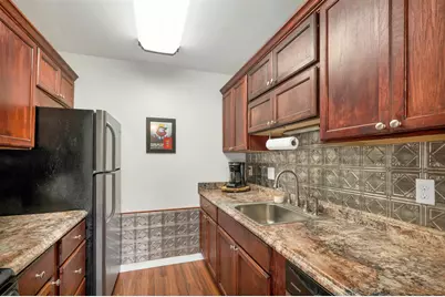 144 Eastern Avenue #101, Manchester, NH 03104 - Photo 3