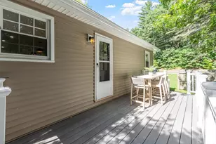 117 Lawrence Rd, Salem, NH 03079 - Photo 21