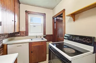 141 Donald St, Manchester, NH 03102 - Photo 13