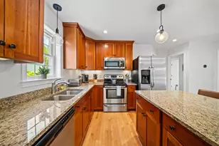 589 Laconia Rd, Tilton, NH 03276 - Photo 13