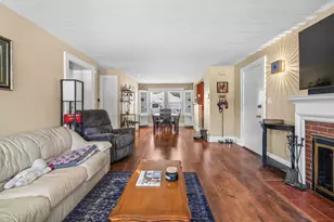 222 Calef Rd, Manchester, NH 03103 - Photo 11