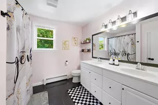 22 Colonial Dr, Salem, NH 03079 - Photo 35