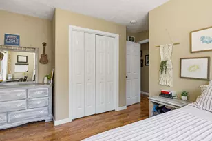 13 Robinson St, Brentwood, NH 03833 - Photo 29
