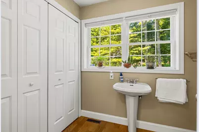 13 Robinson Street, Brentwood, NH 03833 - Photo 21