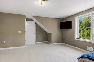 13 Robinson St, Brentwood, NH 03833 - Photo 33