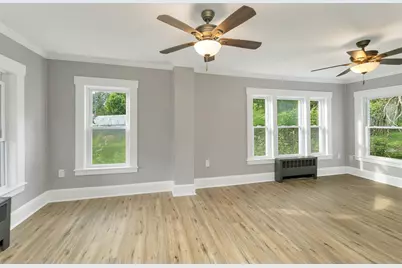 17 Charles Street, Franklin, NH 03235 - Photo 11