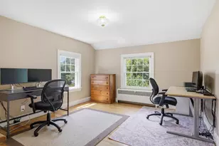 1333 Beech St, Manchester, NH 03104 - Photo 25
