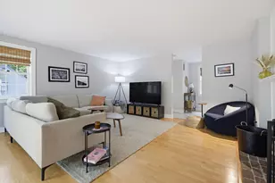2 Coach Rd, Exeter, NH 03833 - Photo 3