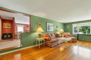 28 Hillcrest Dr, Laconia, NH 03246 - Photo 19