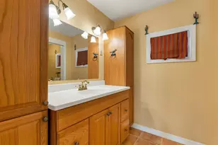 28 Hillcrest Dr, Laconia, NH 03246 - Photo 31