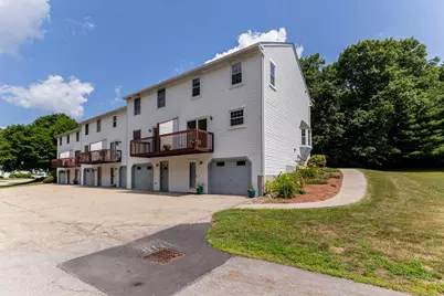 62  Lochmere Lane, Nashua, NH 03063 - Photo 1