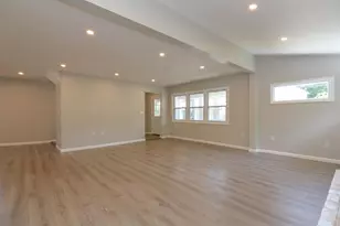 100 Oak St, Laconia, NH 03246 - Photo 17