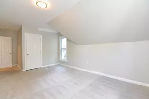 100 Oak St, Laconia, NH 03246 - Photo 33