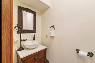 18 Windsor Blvd, Londonderry, NH 03053 - Photo 17