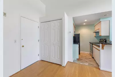 16 Hemlock Ridge Drive #204, Hartford, VT 05001 - Photo 5