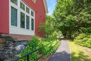 16 Hemlock Ridge Dr, Hartford, VT 05001 - Photo 17