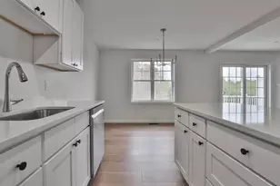 66 Crestview Wy, Raymond, NH 03077 - Photo 13