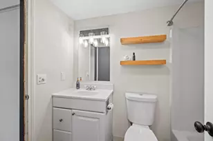 802 Piscassic St, Newmarket, NH 03857 - Photo 19