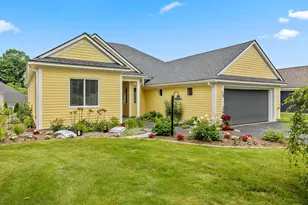 28 Fountain Way, Lebanon, NH 03784 - Photo 1