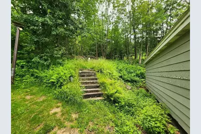 332 Grafton Street, Berlin, NH 03570 - Photo 25