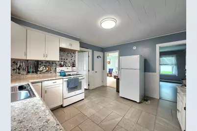 332 Grafton Street, Berlin, NH 03570 - Photo 3