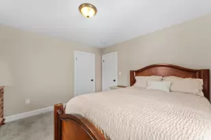 130 Whipple St, Manchester, NH 03102 - Photo 25