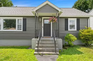 130 Whipple St, Manchester, NH 03102 - Photo 5