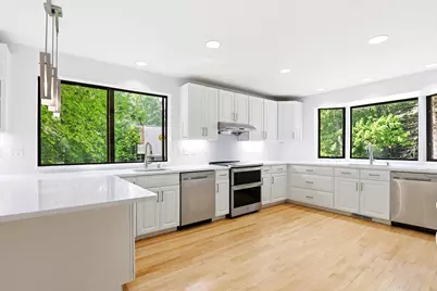 365 Kearney Circle, Manchester, NH 03104 - Photo 5