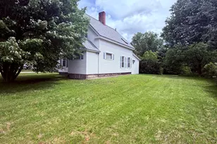 66 Elm St, Lancaster, NH 03584 - Photo 5