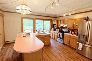 66 Elm St, Lancaster, NH 03584 - Photo 9