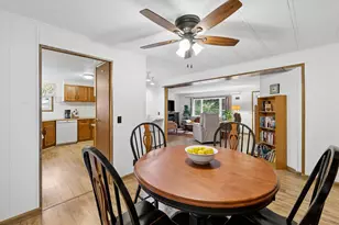 46 Edgewood Dr, Hopkinton, NH 03229 - Photo 9