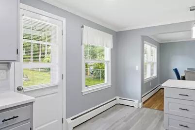 67 Dublin Avenue, Nashua, NH 03063 - Photo 9