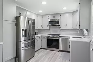 67 Dublin Ave, Nashua, NH 03063 - Photo 7