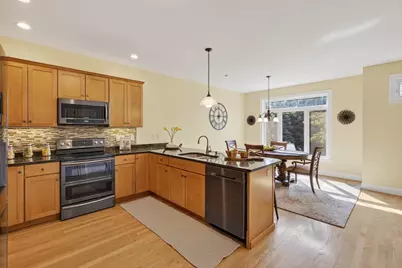 92 Riverwalk Way, Manchester, NH 03101 - Photo 7