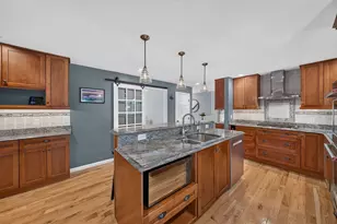 23 Merrymeeting Dr, Merrimack, NH 03054 - Photo 7