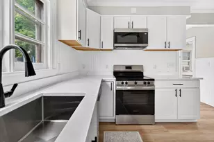 383 Wilson St, Manchester, NH 03103 - Photo 7