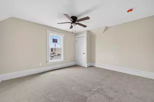 383 Wilson St, Manchester, NH 03103 - Photo 29