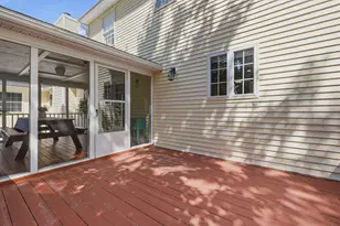 125 Walnut Hill Rd, Derry, NH 03038 - Photo 9