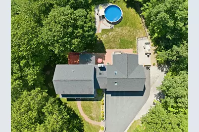125 Walnut Hill Road, Derry, NH 03038 - Photo 3
