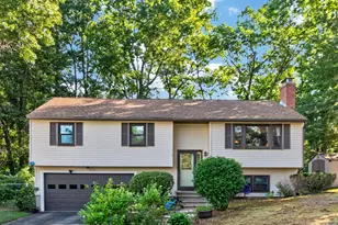 21 Hazel Ave, Nashua, NH 03062 - Photo 3