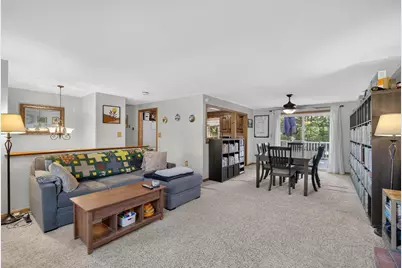 21 Hazel Avenue, Nashua, NH 03062 - Photo 7